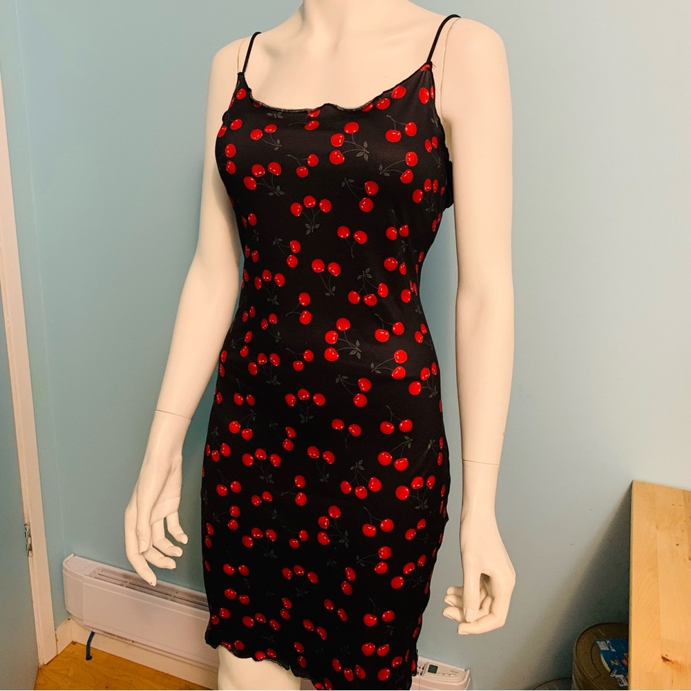 Black Cherry Bodycon Dress - Picture 1 of 5